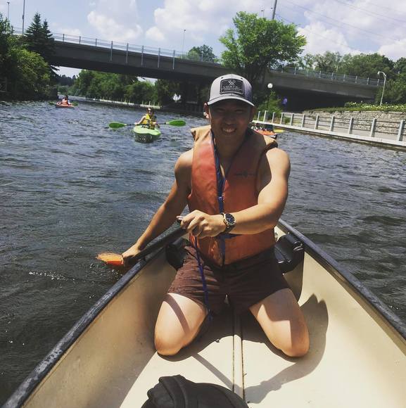 Meet your Posher, Troy - Picture 1 of 1